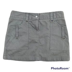 UNITED COLOURS OF BENETTON KHAKI MINI SKIRT Taglia size 42